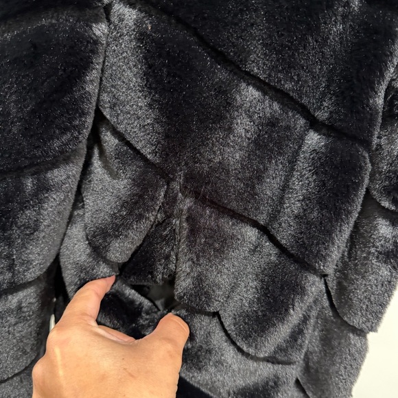 Cavalini Size LP Women Petite Faux Fur Jacket - Picture 8 of 15